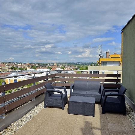Panorama City Apartman Beci Exterior foto