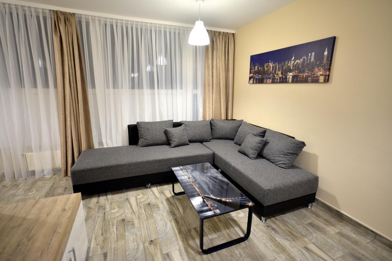 Panorama City Apartman Beci Exterior foto